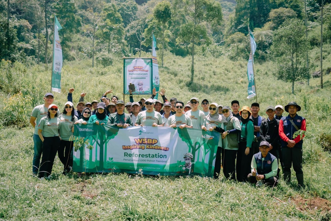 Peringati HUT ke-10, Waskita Beton Precast Tanam 1.000 Pohon Trembesi di Bandung