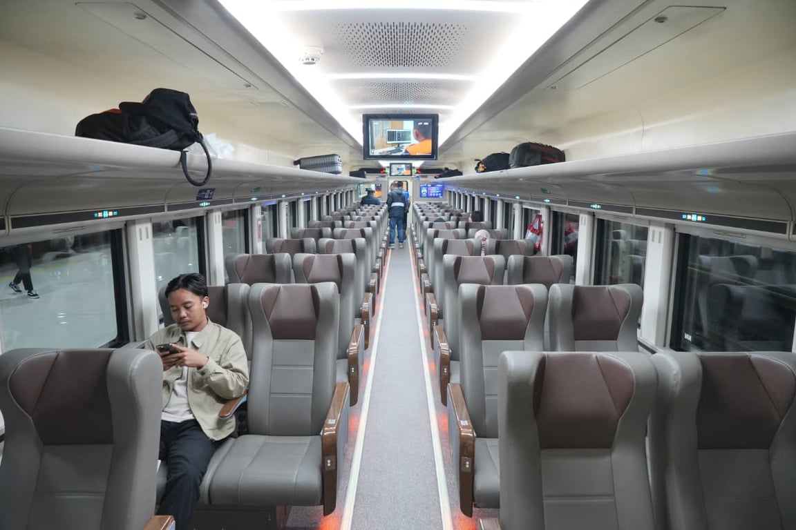 KAI Hadirkan Sarana Stainless Steel New Generation pada KA Gajayana dan Parahyangan Mulai 10–11 Januari 2026