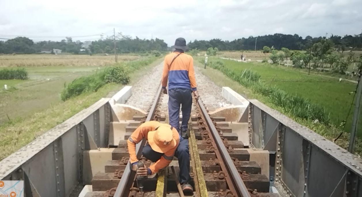 KAI Daop 7 Madiun Bergerak Cepat Perbaiki dan Lengkapi Baut Penambat yang Dicuri, Keselamatan Perjalanan KA Jadi Prioritas Utama