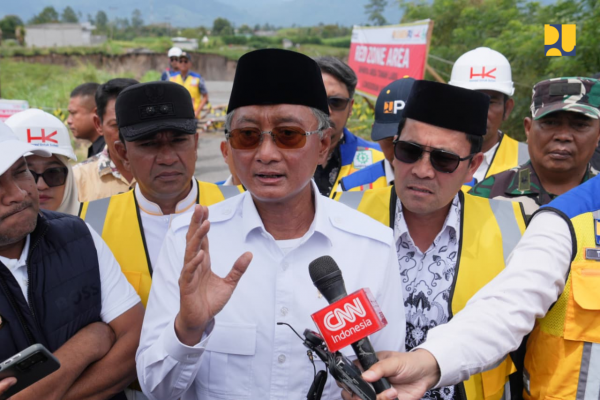Tinjau Runtuhan Tebing di Aceh Tengah, Menteri Dody Instruksikan Penanganan Komprehensif Sesuai Arahan Presiden