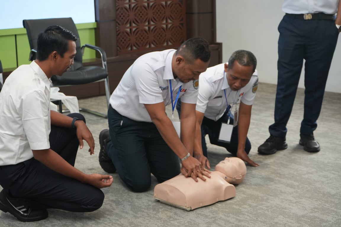 Dukung Keselamatan Kerja dan Operasional, Daop 9 Jember Selenggarakan Pelatihan P3K