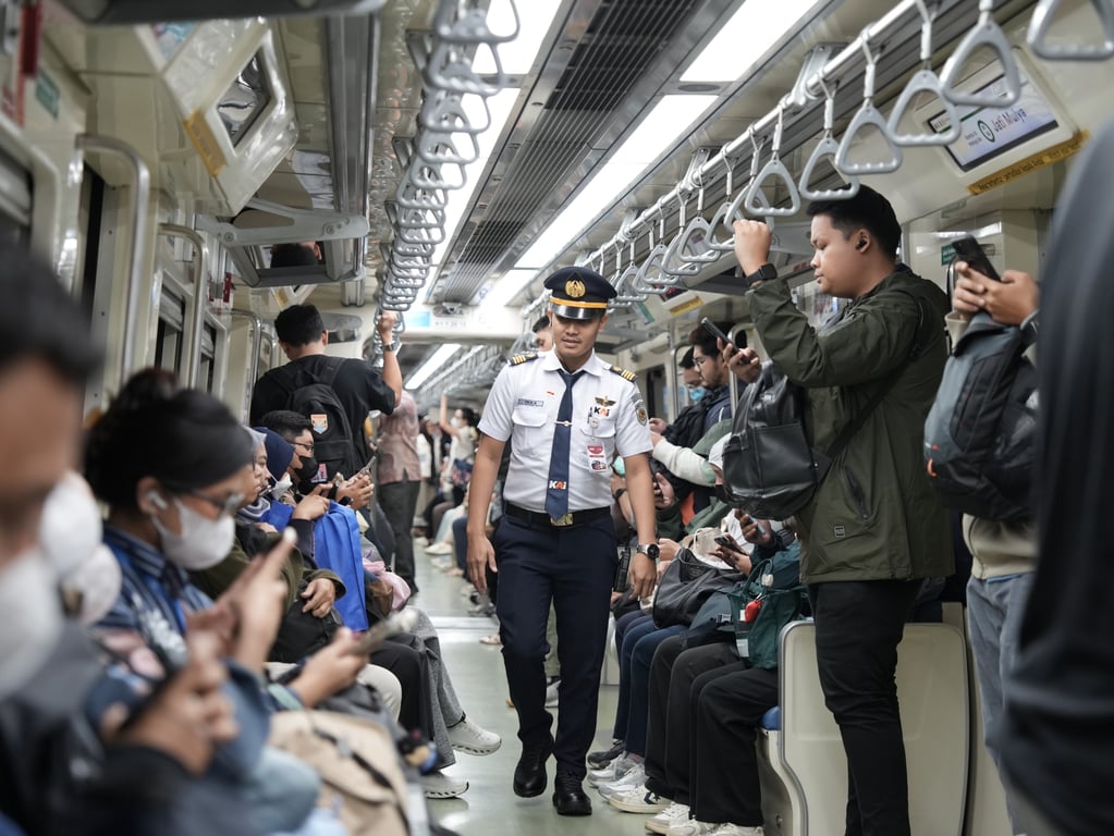 Libur Panjang Akhir Pekan, KAI Operasikan 270 Perjalanan LRT Jabodebek Per Hari, Tarif Maksimal Rp10.000