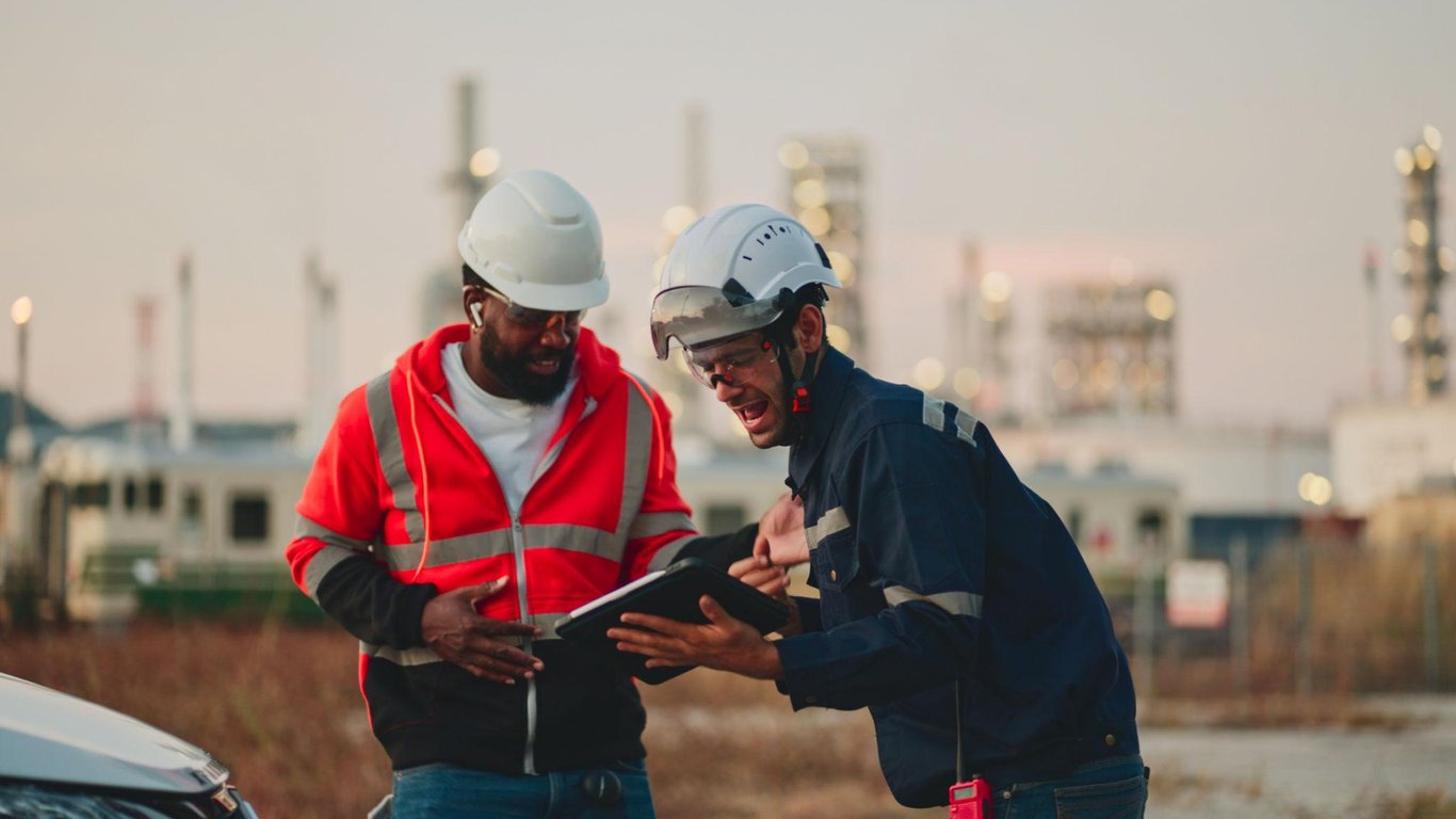 PetroSync Delivers API 653 Training to Prepare Engineers for Tank Inspection Roles