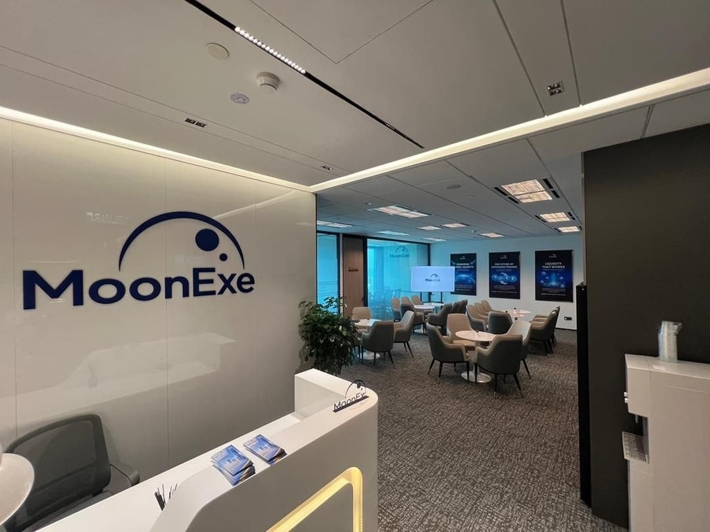 MoonExe chính thức ra mắt toàn cầu: Nhà cung cấp giải pháp ExFi toàn cầu đầu tiên cho thanh toán xuyên biên giới MoonExe chính thức ra mắt toàn cầu: Nhà cung cấp giải pháp ExFi toàn cầu đầu tiên cho thanh toán xuyên biên giới