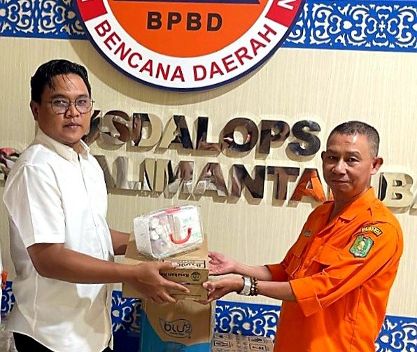 PTPN Group melalui PTPN IV Regional V Salurkan Bantuan untuk Mendukung Penanganan Karhutla di Kalimantan PTPN Group melalui PTPN IV Regional V Salurkan Bantuan untuk Mendukung Penanganan Karhutla di Kalimantan