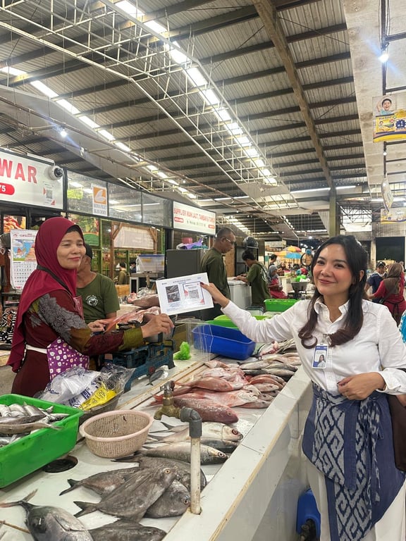 BRI BO Yogyakarta Cik Ditiro Dorong Digitalisasi UMKM Pasar Kranggan Melalui QRIS, Transaksi Belanja Makin Praktis BRI BO Yogyakarta Cik Ditiro Dorong Digitalisasi UMKM Pasar Kranggan Melalui QRIS, Transaksi Belanja Makin Praktis